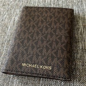 Michael Kors monogram Passport Cover! EC!
